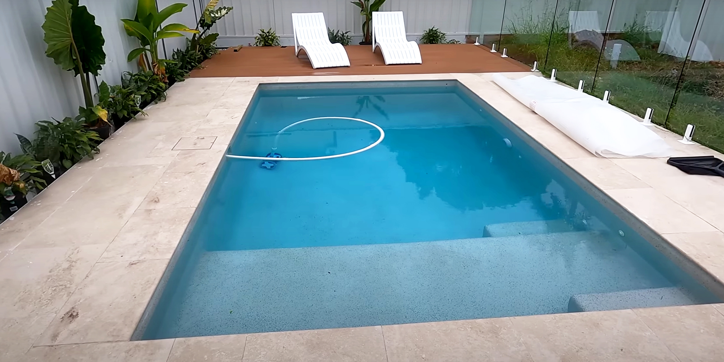 Cocktail pool | Source: YouTube/@AddictedtoTools