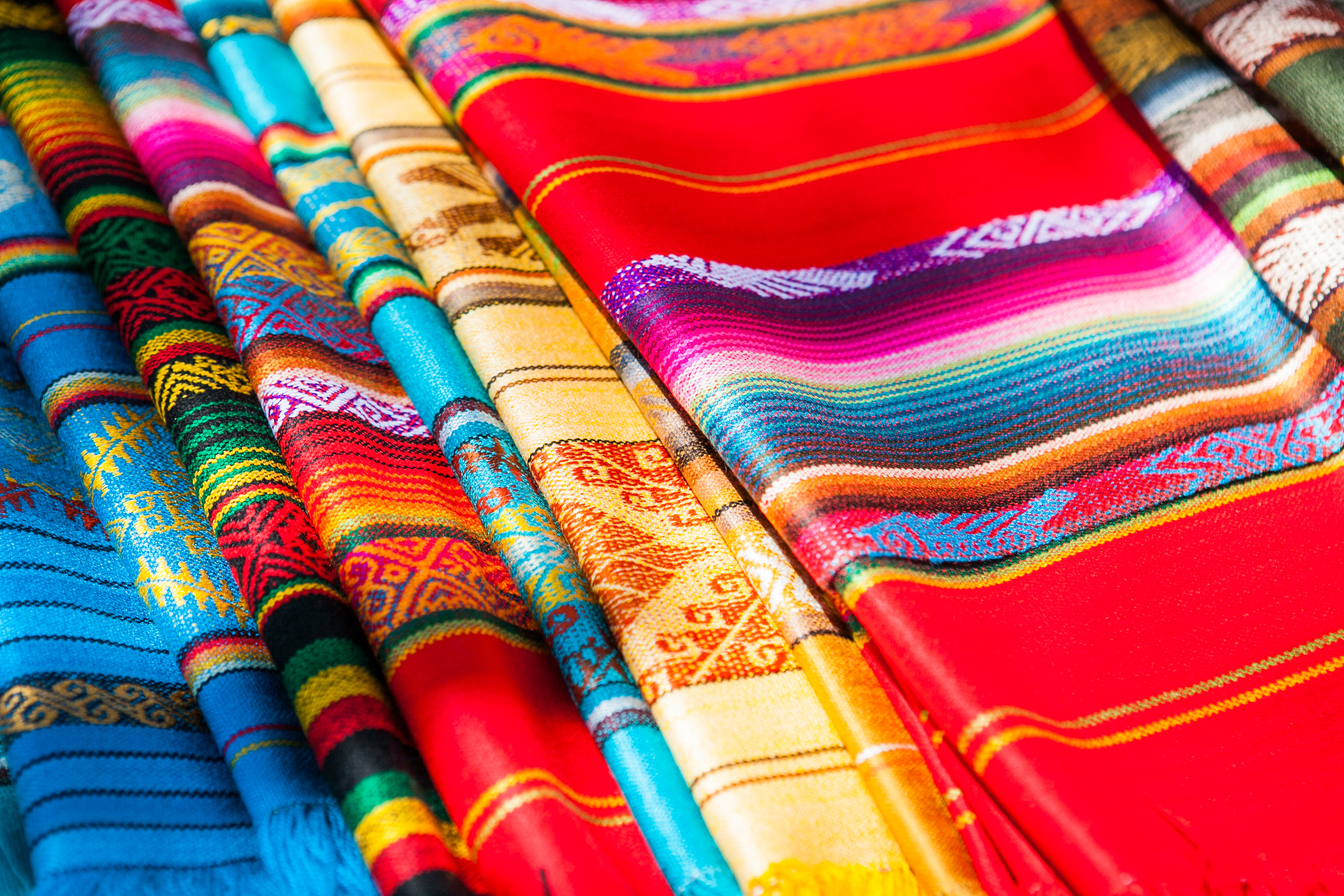 Mexican blankets or serapes | Source: Shutterstock