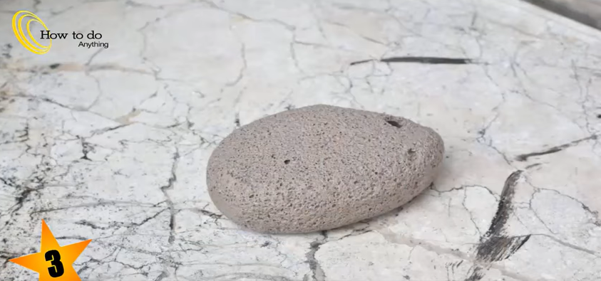 Allow your pumice stone to air dry | Source: YouTube/How to do Anything