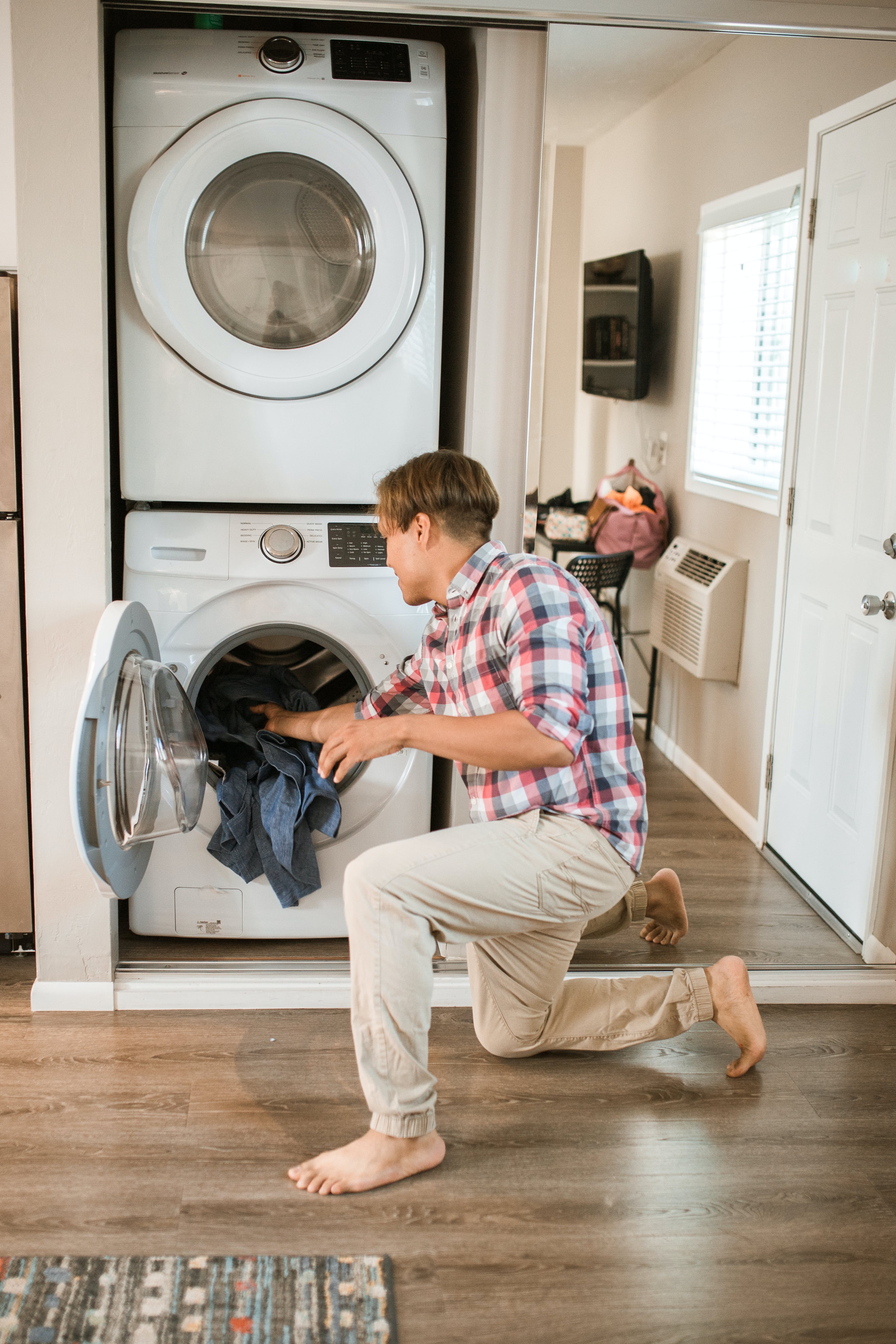 Wash painted jeans with fabric softener.  |  Source: Shutter Stock
