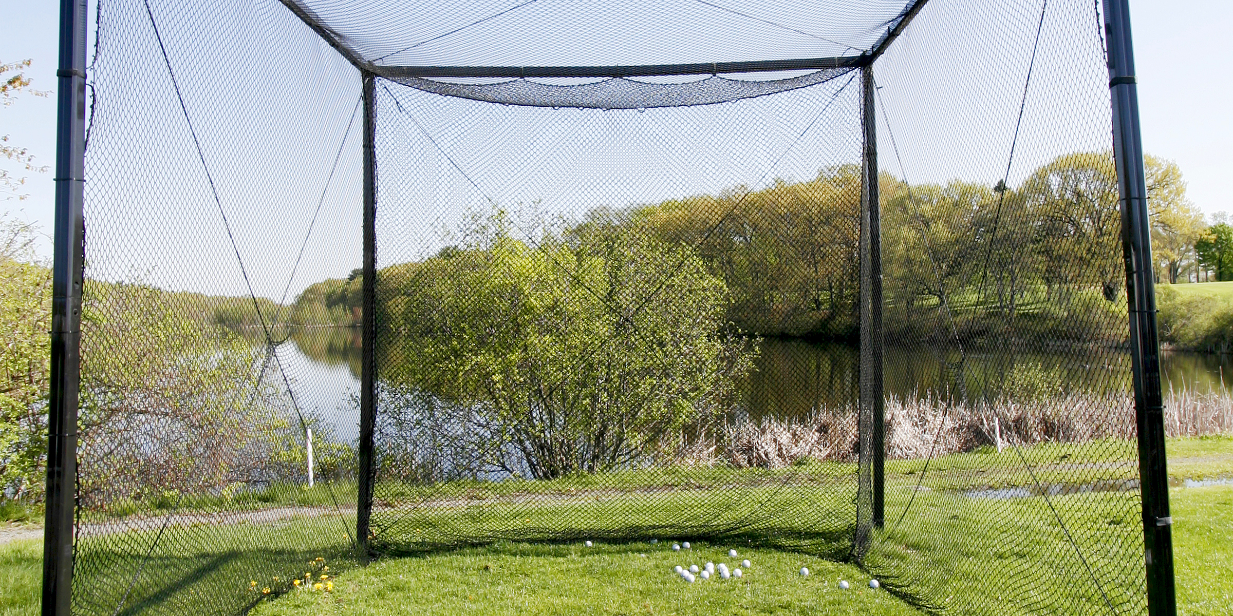 Golf practicing net | Source: Shutterstock