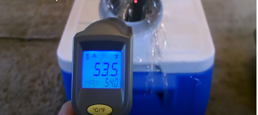 Check the temperature | Source: YouTube/@desertsun02