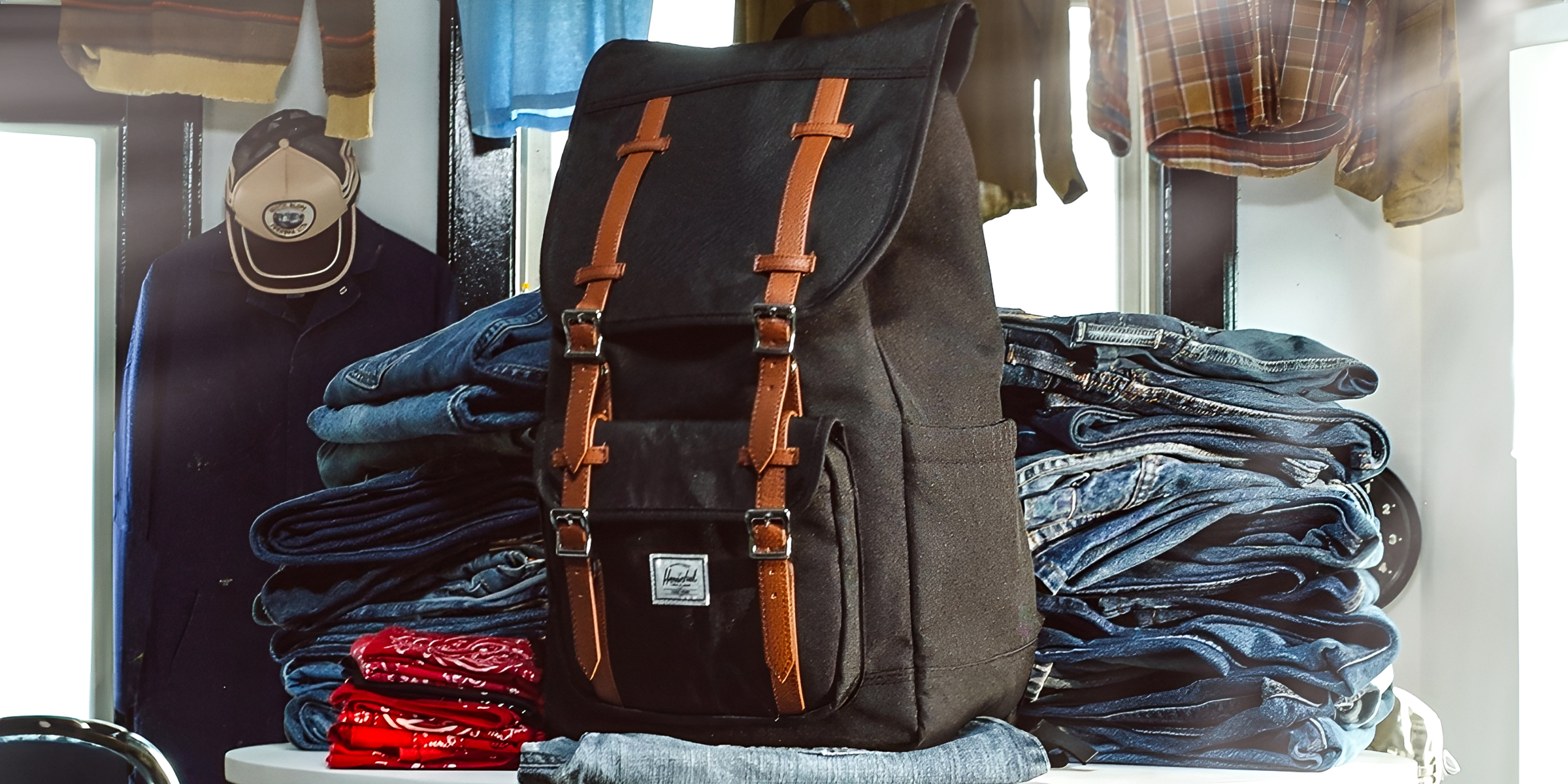 A Herschel backpack | Source: Instagram/herschelsupply