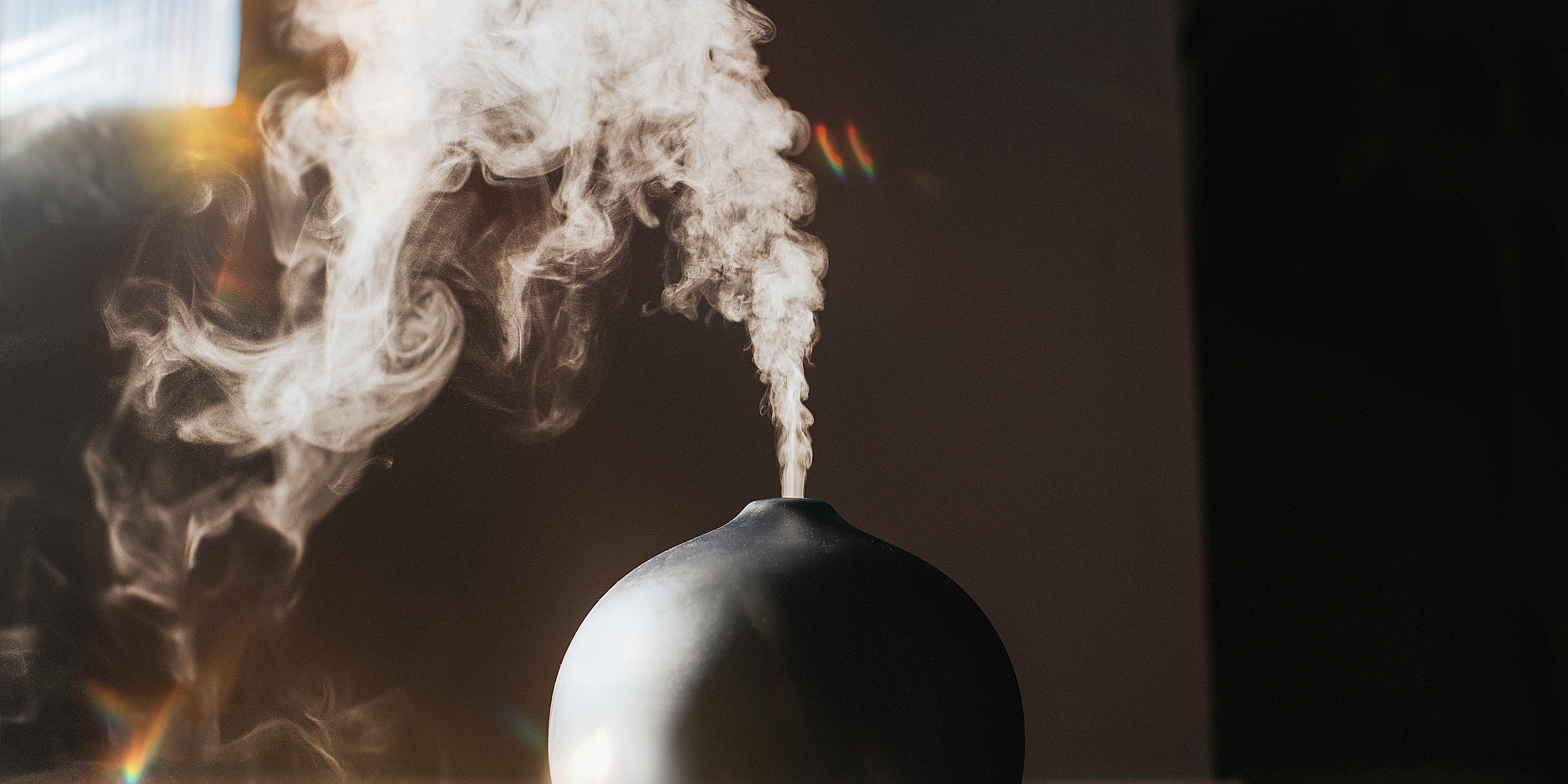 An essential oil diffuser | Source: Getty Images